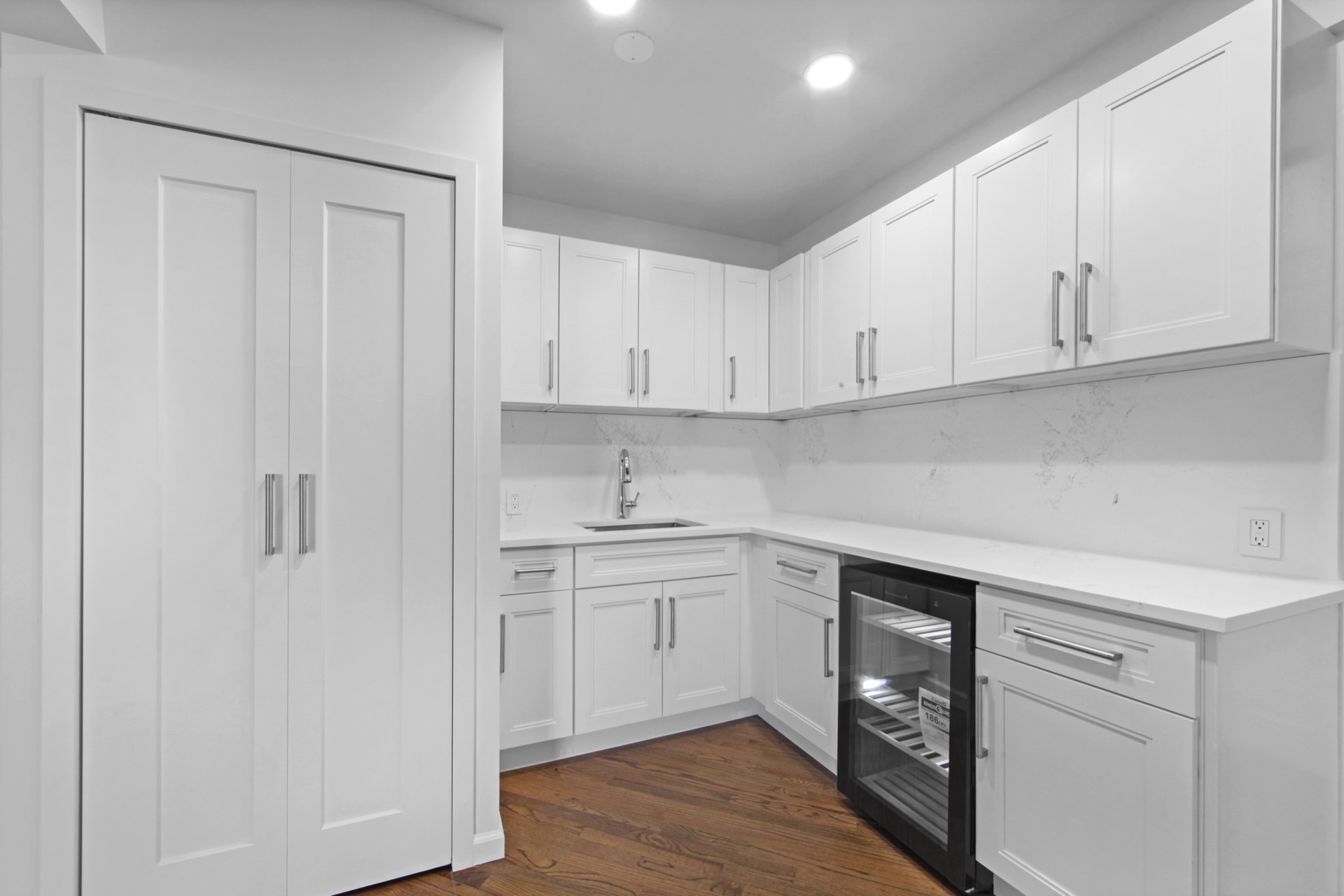Living space at 25 Sutton Place South