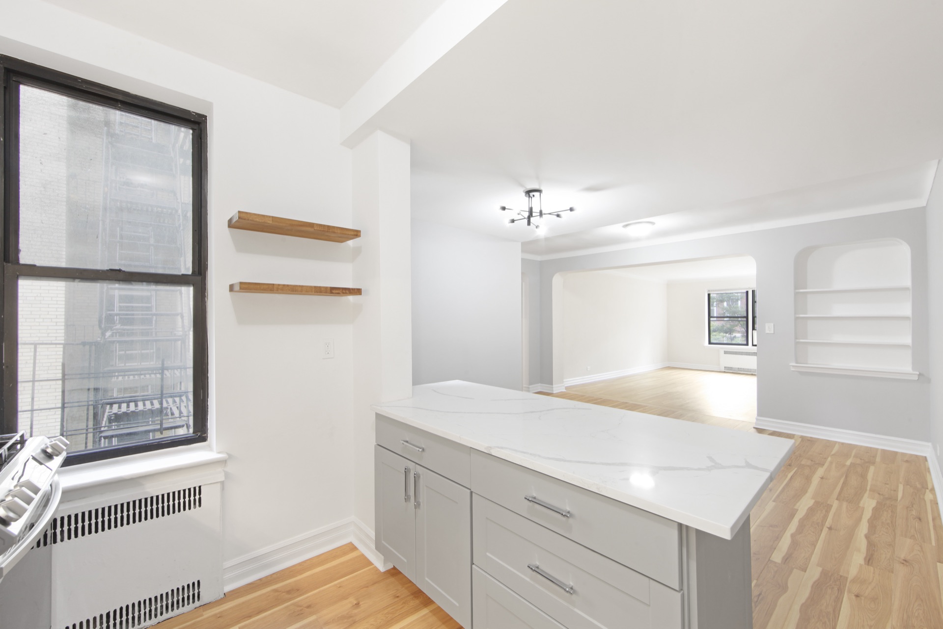 35-36 76th Street - room detail
