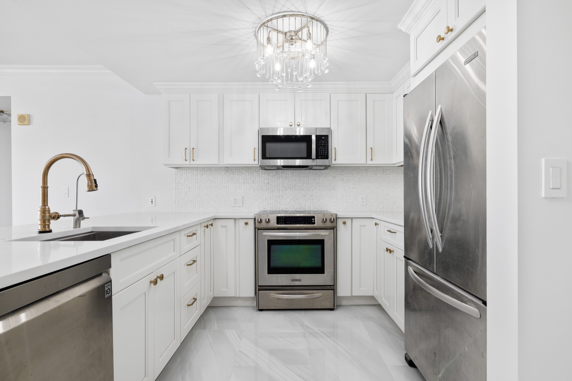 Kitchen at 88 Morgan Street