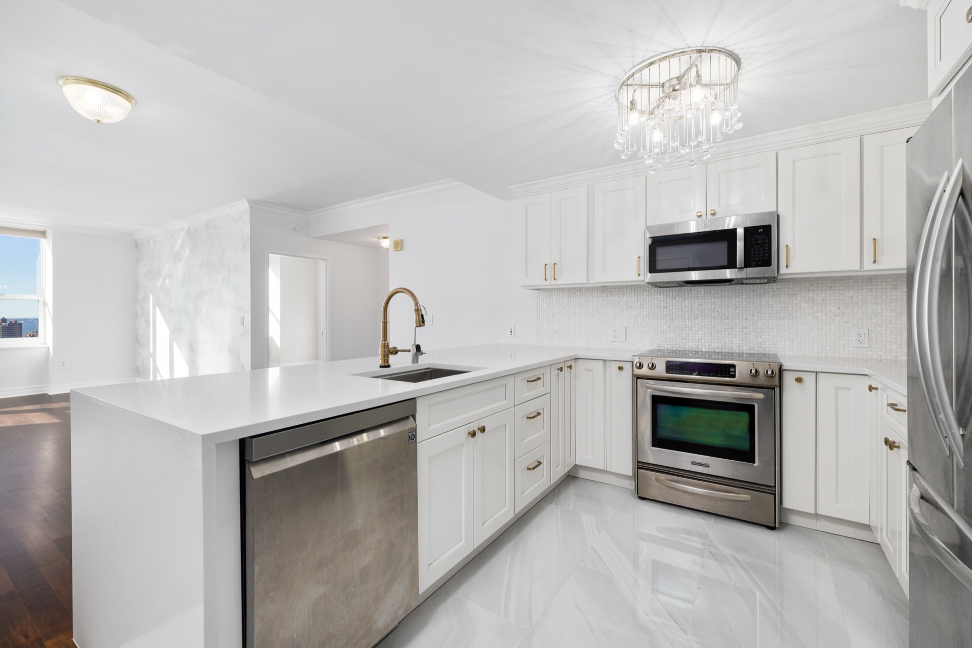 Kitchen at 88 Morgan Street